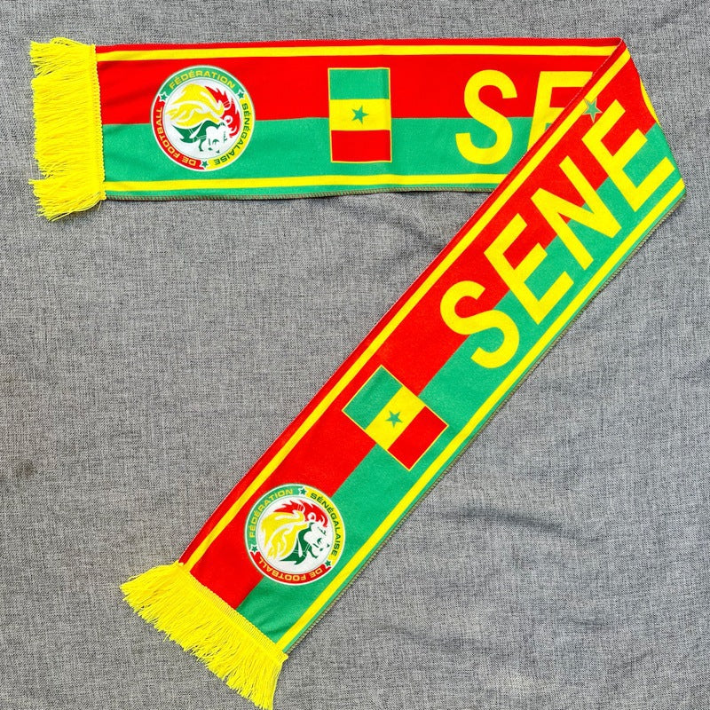 Pack Supporter Sénégal 🇸🇳 — Bob + Écharpe + Drapeau + Bracelet