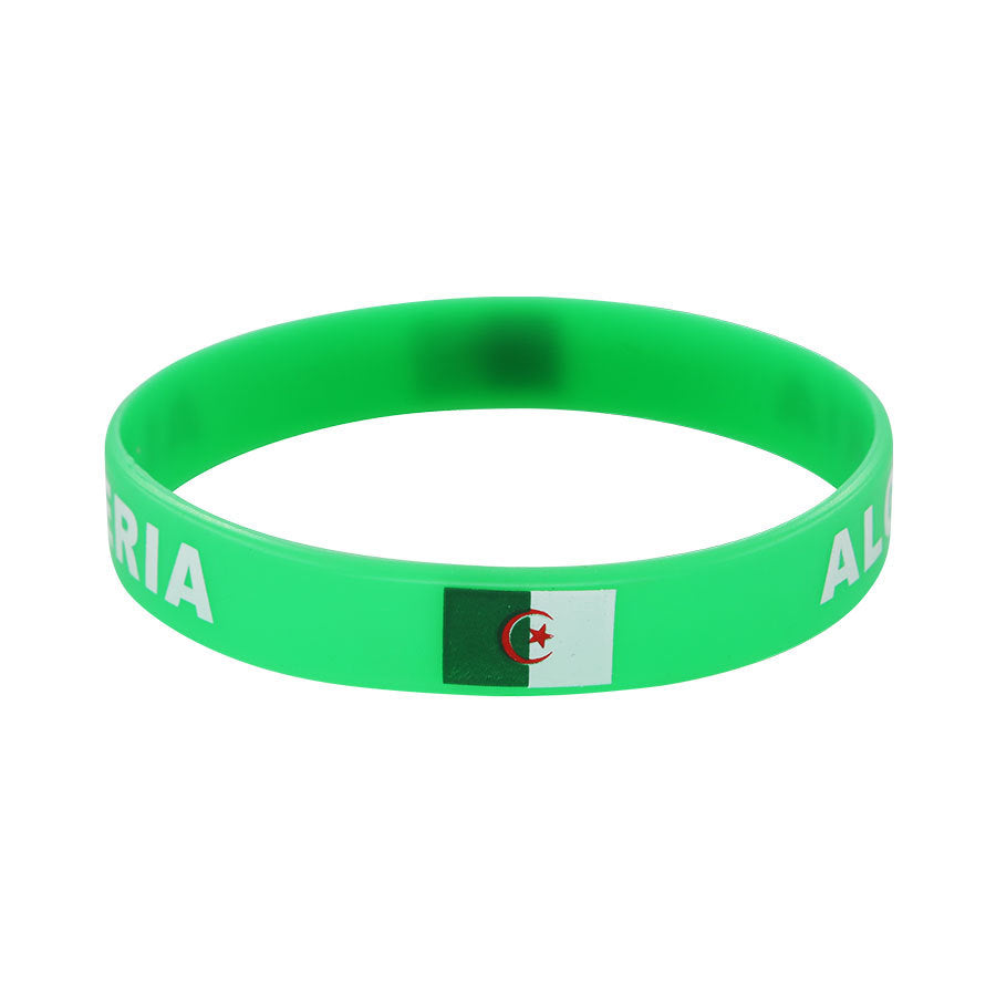 Pack Supporter Algérie 🇩🇿 — Bob + Écharpe + Drapeau + Bracelet