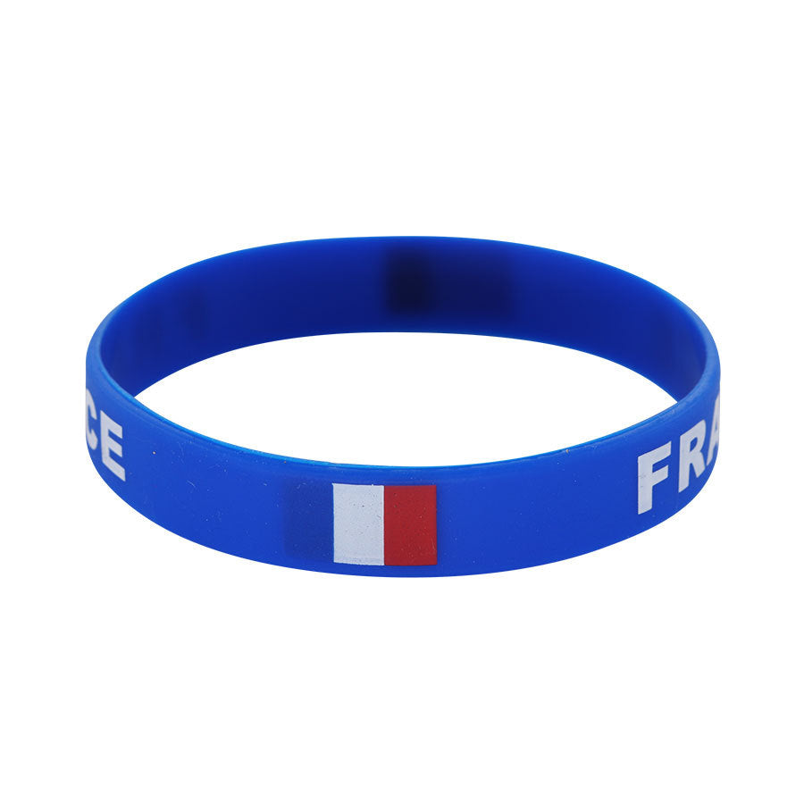 Pack Supporter France 🇫🇷 — Bob + Écharpe + Drapeau + Bracelet