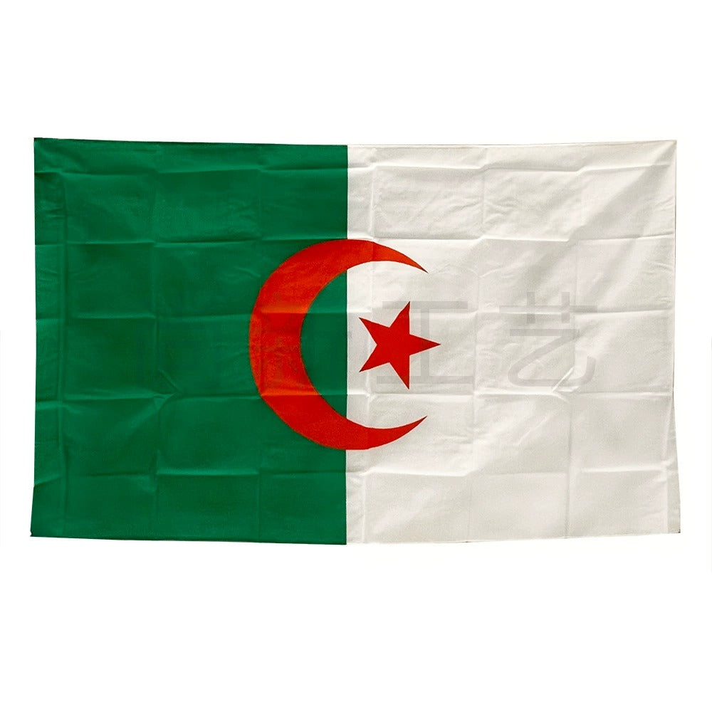 Pack Supporter Algérie 🇩🇿 — Bob + Écharpe + Drapeau + Bracelet
