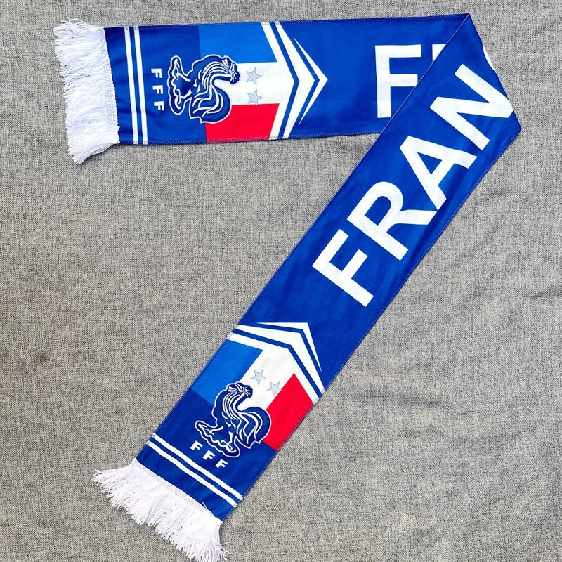 Pack Supporter France 🇫🇷 — Bob + Écharpe + Drapeau + Bracelet